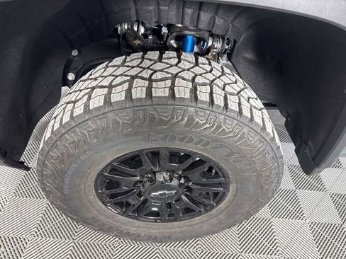 New 2026 Chevrolet Silverado 2500 ZR2 image 8