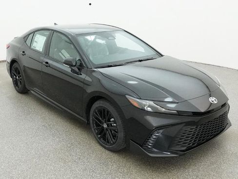 New 2026 Toyota Camry SE FWD image 16