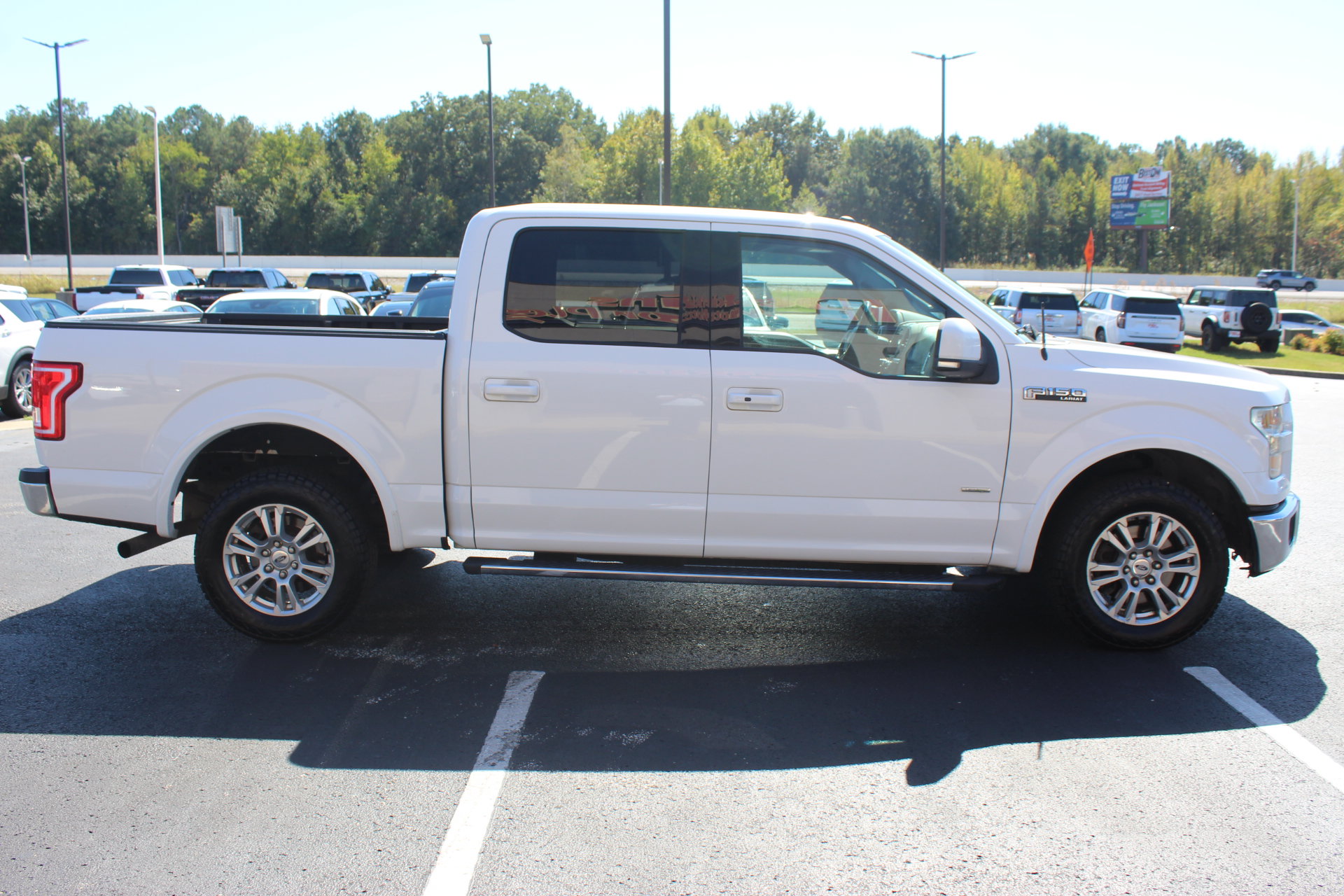 Used 2016 Ford F150 Lariat RWD image 5
