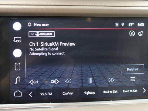 Used 2022 GMC Yukon Denali w/ Denali Premium Package image 37