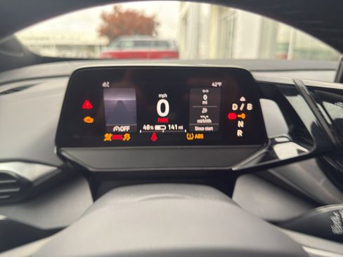 Used 2021 Volkswagen ID.4 Pro image 9