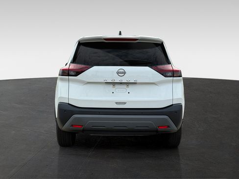 Used 2023 Nissan Rogue S FWD image 6