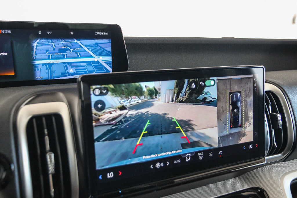Certified 2025 Ford Expedition Active RWD image 26