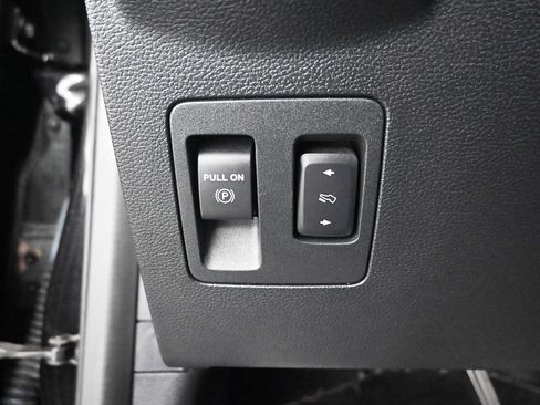 Used 2020 Ford F150 XLT w/ Equipment Group 302A Luxury image 10