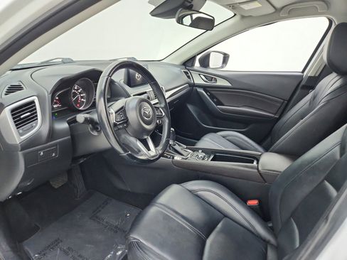 Used 2017 MAZDA MAZDA3 Touring image 13