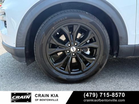 Used 2021 Ford Explorer Limited w/ Equipment Group 301A RWD image 35