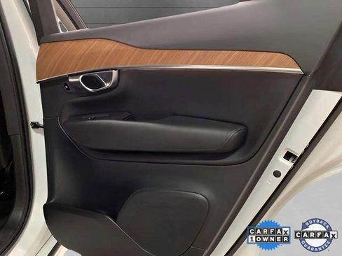 Used 2025 Volvo XC90 B6 Plus image 84