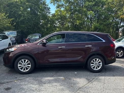 Used 2019 Kia Sorento FWD V6 image 13