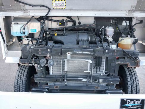 Used 2016 Ford E-350 and Econoline 350 Super Duty w/ A/C Prep Package image 9