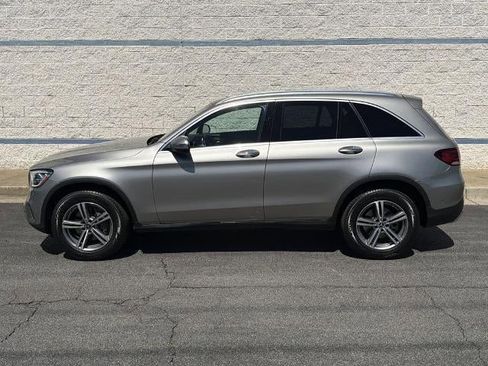 Used 2021 Mercedes-Benz GLC 300 image 4