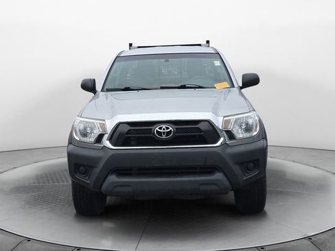 Used 2015 Toyota Tacoma Base image 8