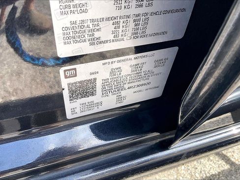 Used 2024 GMC Sierra 1500 AT4 AWD/4WD image 18