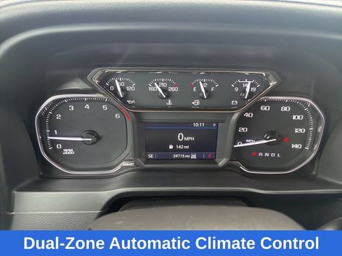 Used 2022 GMC Sierra 3500 SLE w/ SLE Convenience Package AWD/4WD image 14