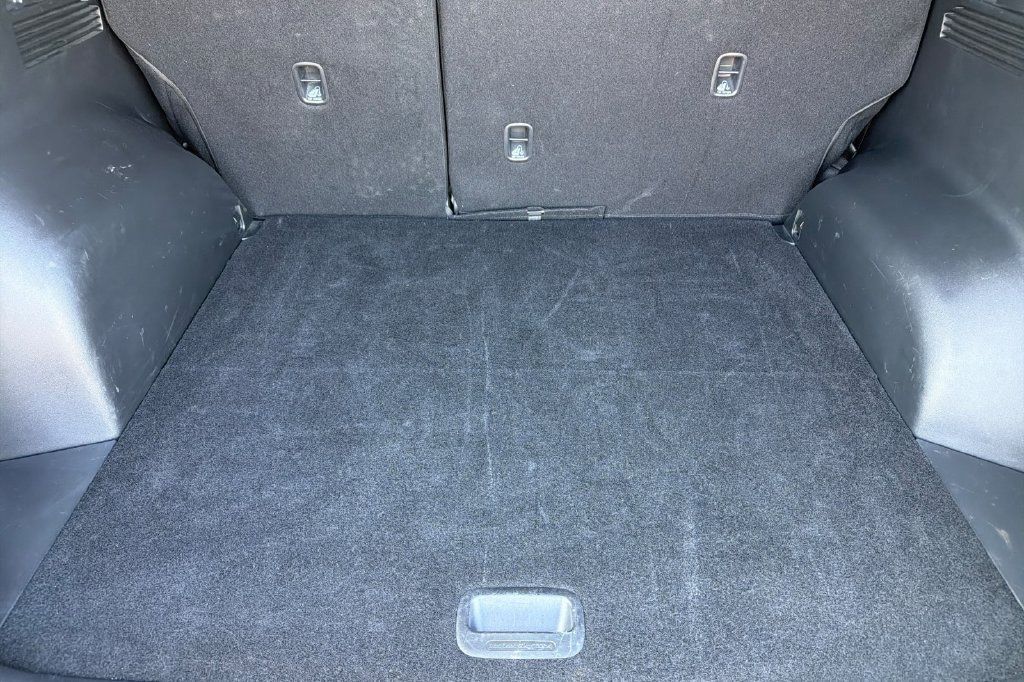 Certified 2025 Hyundai Tucson SEL AWD/4WD image 12