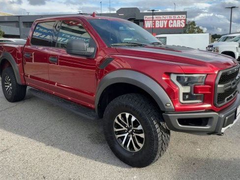 Used 2019 Ford F150 Raptor image 2