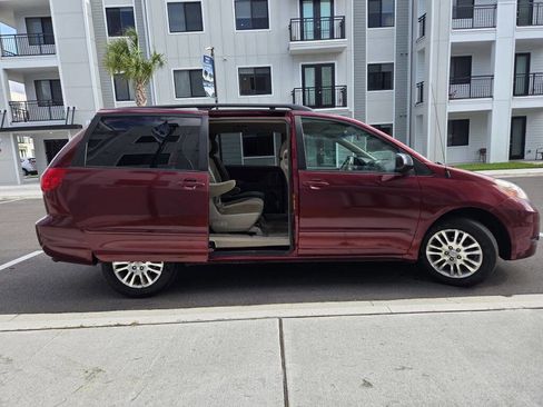 Used 2008 Toyota Sienna LE AWD/4WD image 6