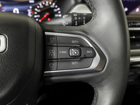 Used 2024 Jeep Compass Limited AWD/4WD image 28