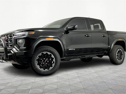 New 2026 GMC Canyon AT4 w/ Off-Road Front Bumper Package