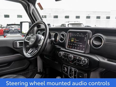 Used 2020 Jeep Wrangler Unlimited Sahara AWD/4WD image 11
