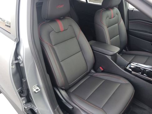 New 2026 Chevrolet Trax RS w/ Sunroof Package image 28