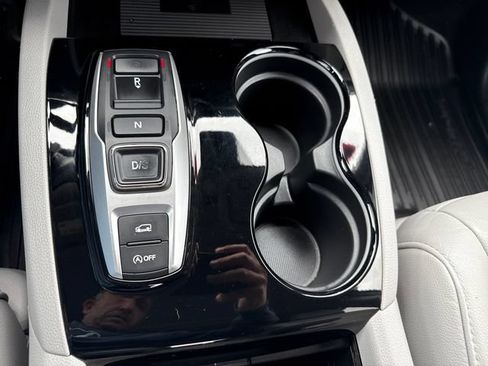 Used 2019 Honda Pilot Touring image 35