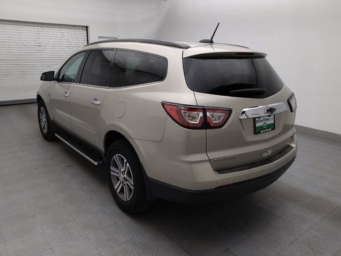 Used 2017 Chevrolet Traverse LT FWD image 5