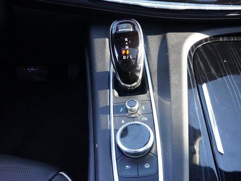 Used 2023 Cadillac Escalade Sport AWD/4WD image 57