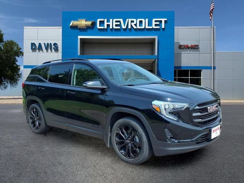 Used 2021 GMC Terrain SLT w/ Infotainment Package II AWD/4WD image 1