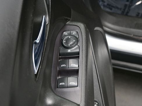 Used 2020 Chevrolet Equinox LT AWD/4WD image 10
