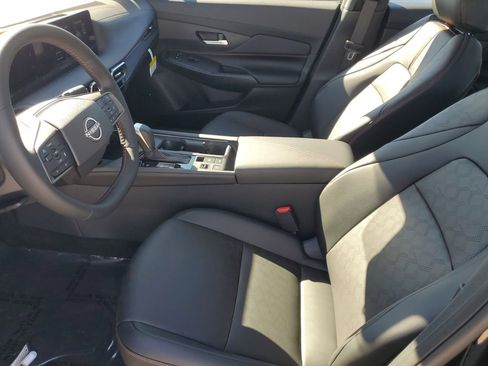 New 2026 Nissan Sentra SR w/ SR Premium Package image 13