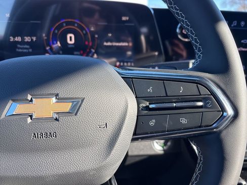 New 2026 Chevrolet Traverse LT w/ Sun and Wheel Package image 14