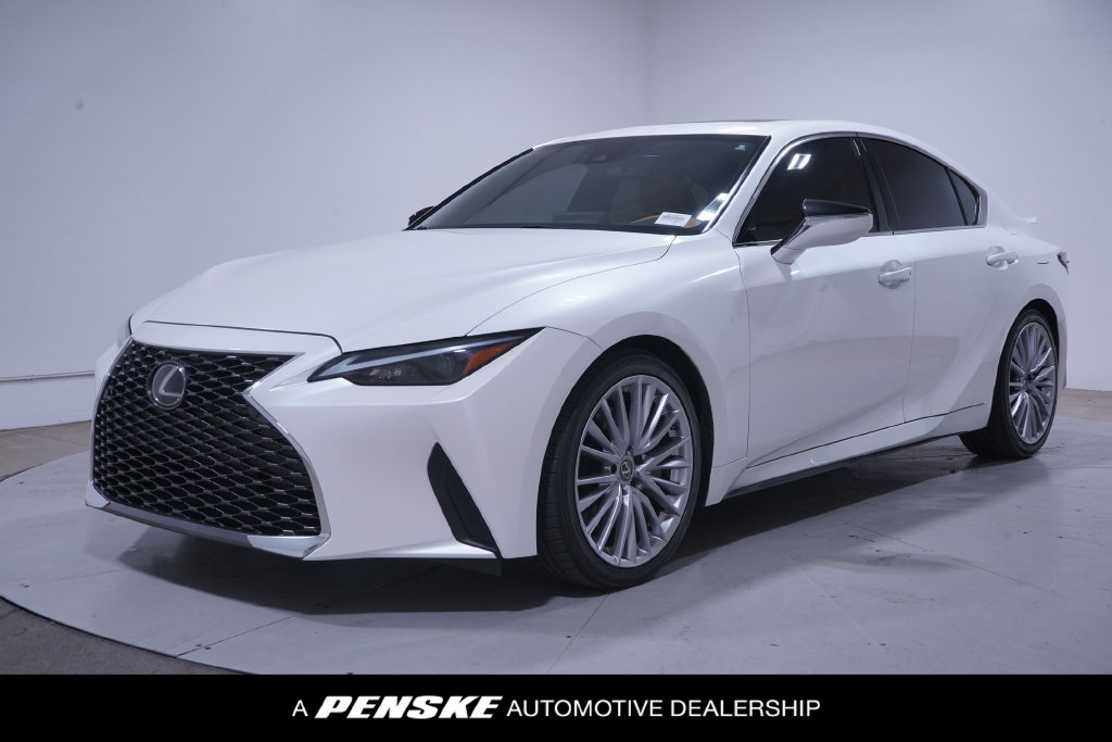 Used 2022 Lexus IS 300 w/ Premium Package RWD image 1