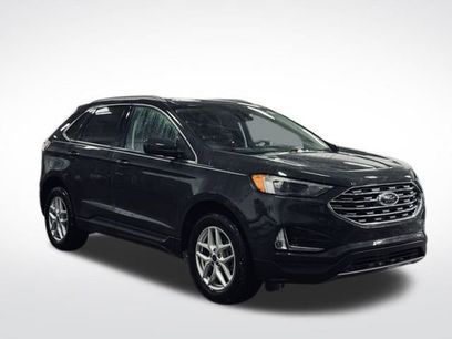 Used 2022 Ford Edge SEL w/ Convenience Package