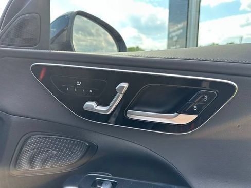 New 2026 Mercedes-Benz C 300 4MATIC Sedan image 24