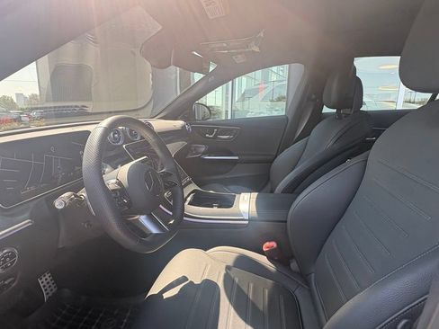 Used 2026 Mercedes-Benz C 300 4MATIC Sedan image 9