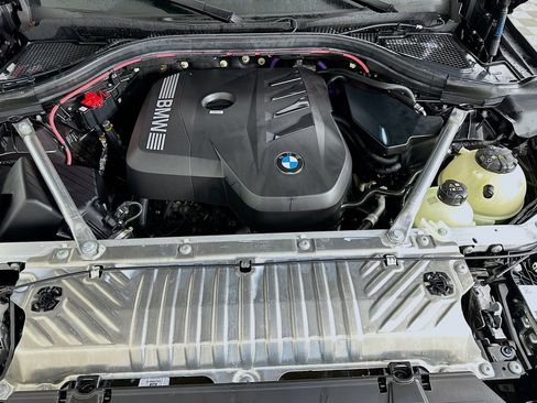 Used 2025 BMW X3 xDrive30i w/ Premium Package AWD/4WD image 29