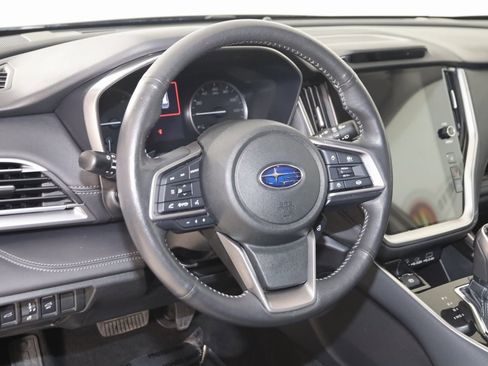 Used 2023 Subaru Outback Limited image 6