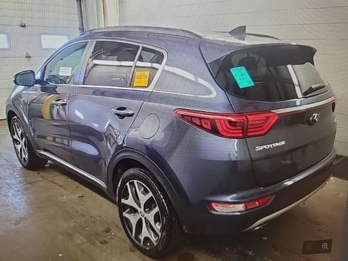 Used 2019 Kia Sportage SX image 3