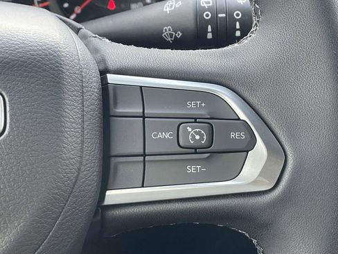 New 2026 Jeep Compass Latitude image 31