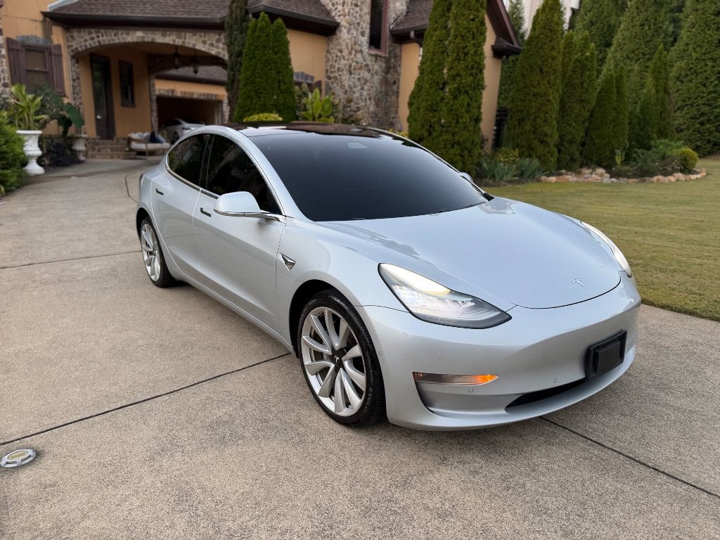 Used 2018 Tesla Model 3 Long Range AWD/4WD image 4