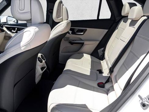 New 2026 Mercedes-Benz GLC 300 4MATIC image 20