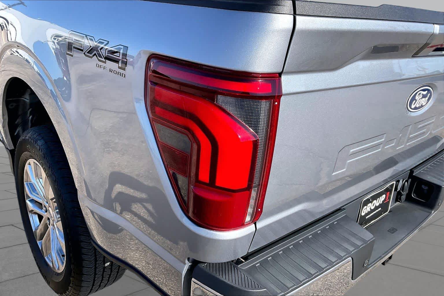 Used 2025 Ford F150 Lariat w/ Equipment Group 501A Mid AWD/4WD image 26