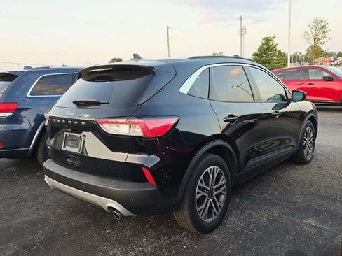Used 2021 Ford Escape SEL FWD image 3