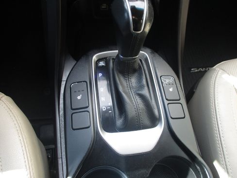 Used 2018 Hyundai Santa Fe SE w/ SE Premium Package 02 image 13