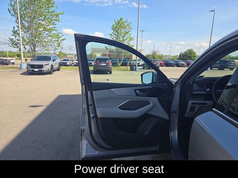 Used 2023 Acura MDX SH-AWD w/ Technology Package image 11