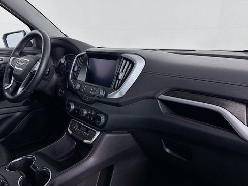Used 2023 GMC Terrain SLT image 29
