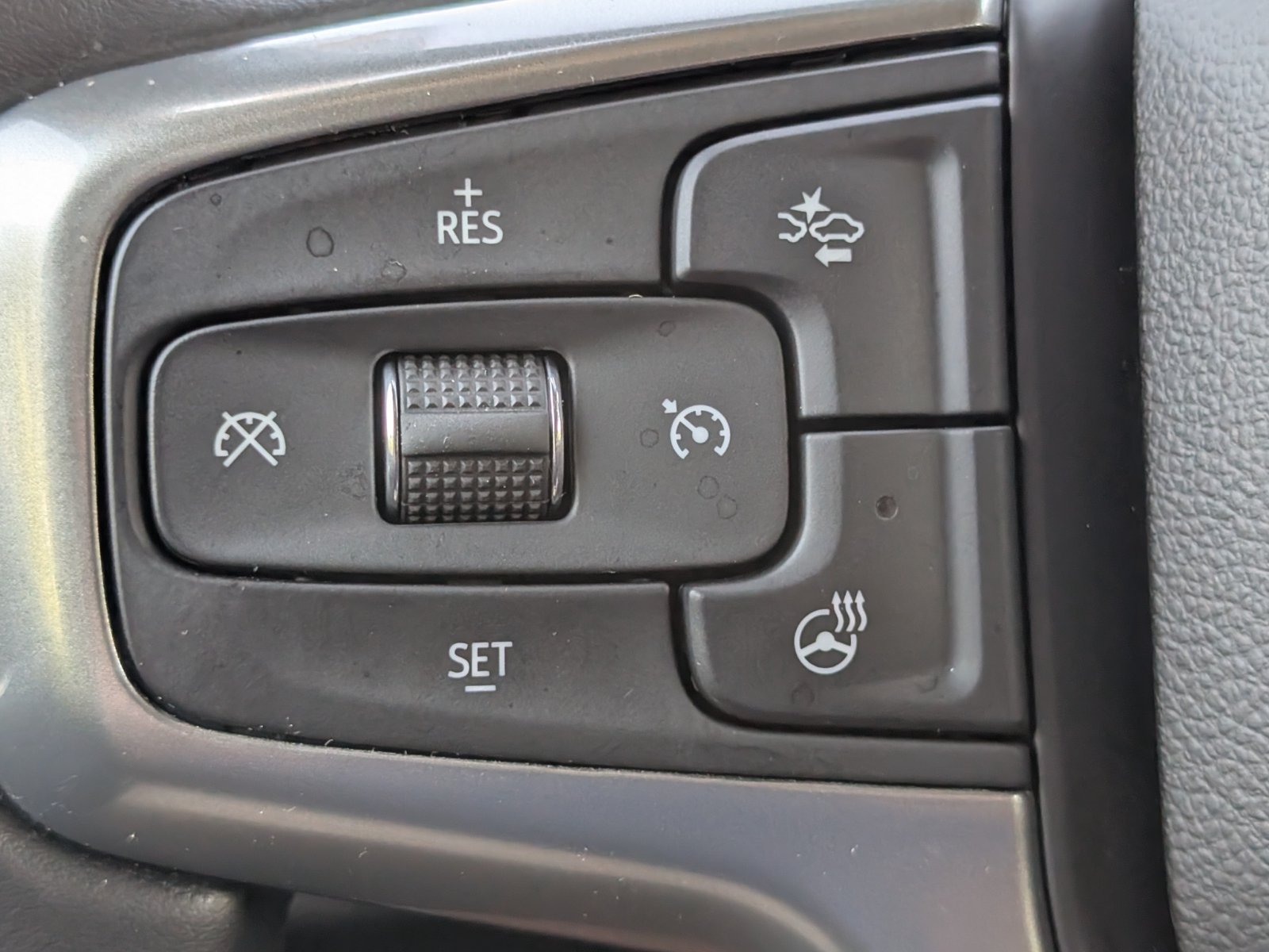 Used 2026 Chevrolet Silverado 1500 LT RWD image 16