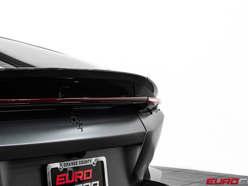 Used 2025 Ferrari 12Cilindri RWD image 26