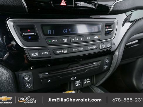 Used 2022 Honda Pilot Black Edition image 31