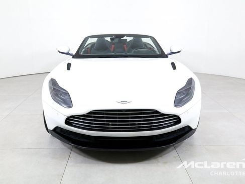 Used 2020 Aston Martin DB11 Volante RWD image 5